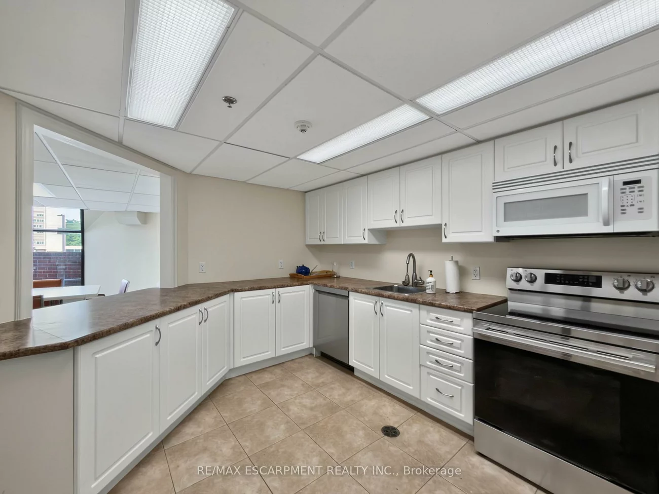1230, Marlborough, 1003 - CP College Park, Oakville