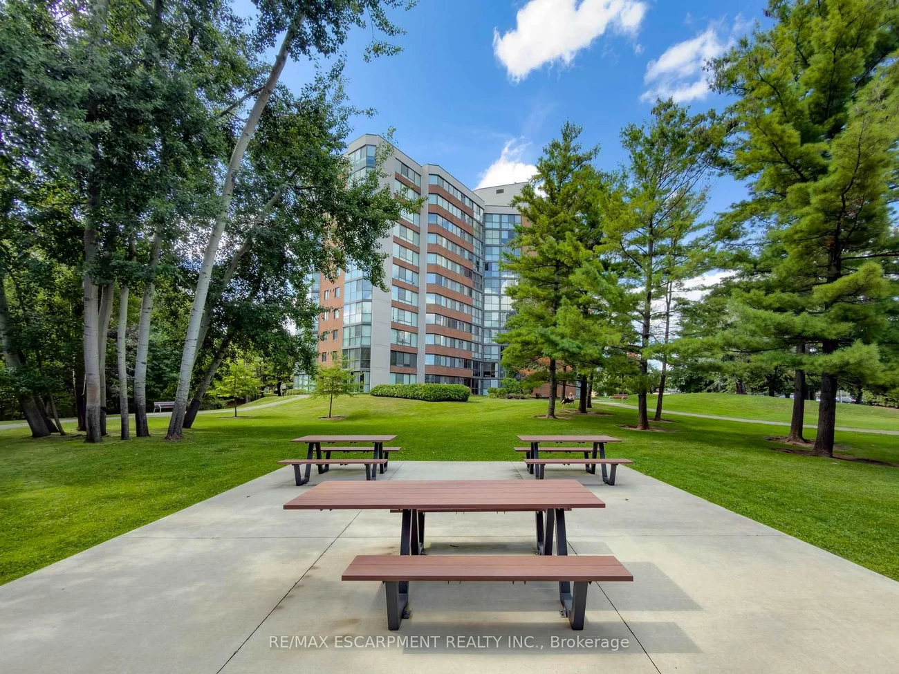 1230, Marlborough, 1003 - CP College Park, Oakville