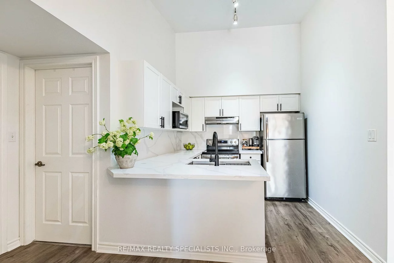 1480, Bishops, 1007 - GA Glen Abbey, Oakville