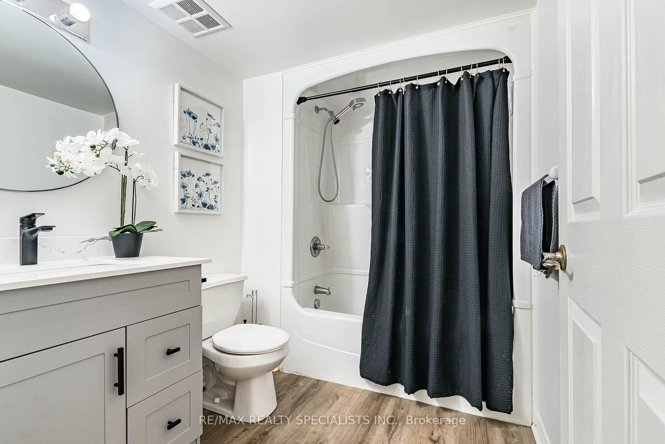 1480, Bishops, 1007 - GA Glen Abbey, Oakville