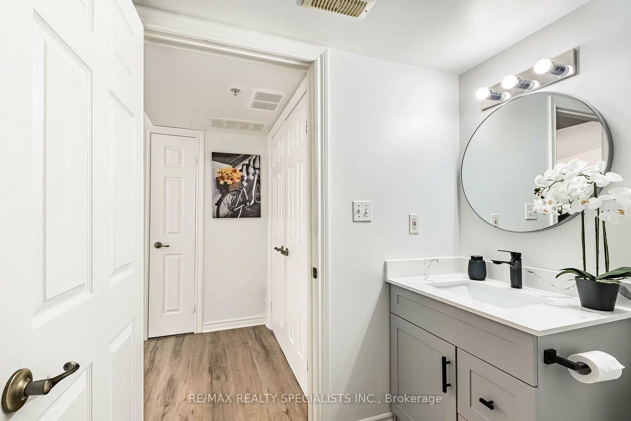 1480, Bishops, 1007 - GA Glen Abbey, Oakville