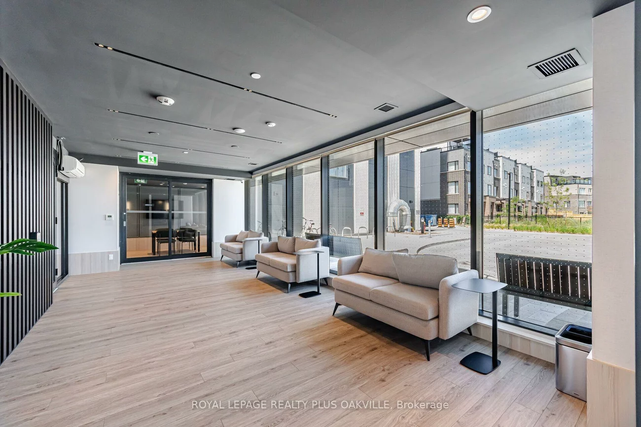 3079, Trafalgar, 1010 - JM Joshua Meadows, Oakville