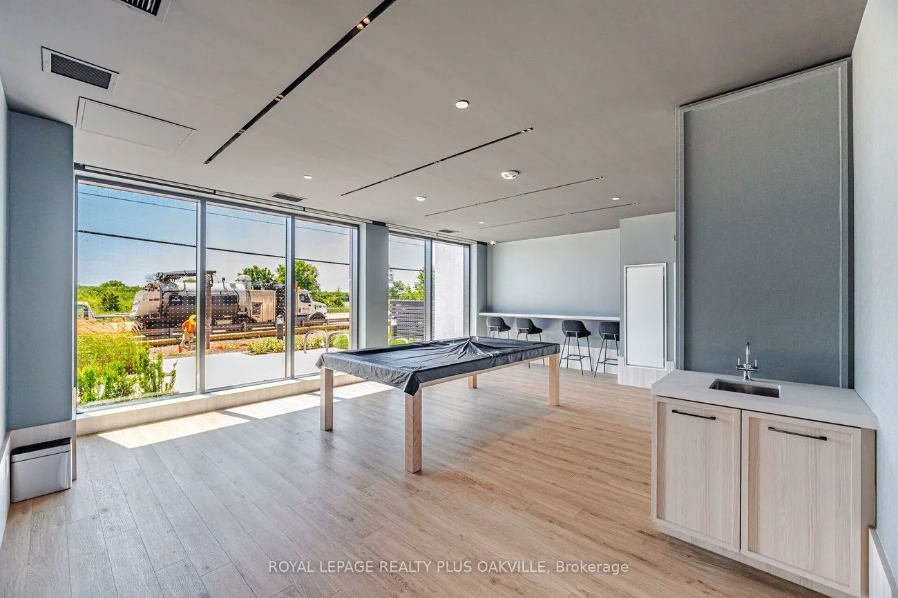 3079, Trafalgar, 1010 - JM Joshua Meadows, Oakville