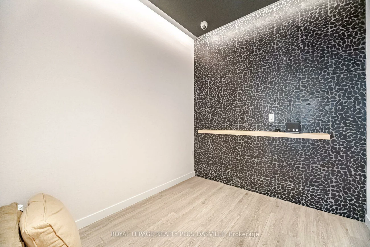 3079, Trafalgar, 1010 - JM Joshua Meadows, Oakville