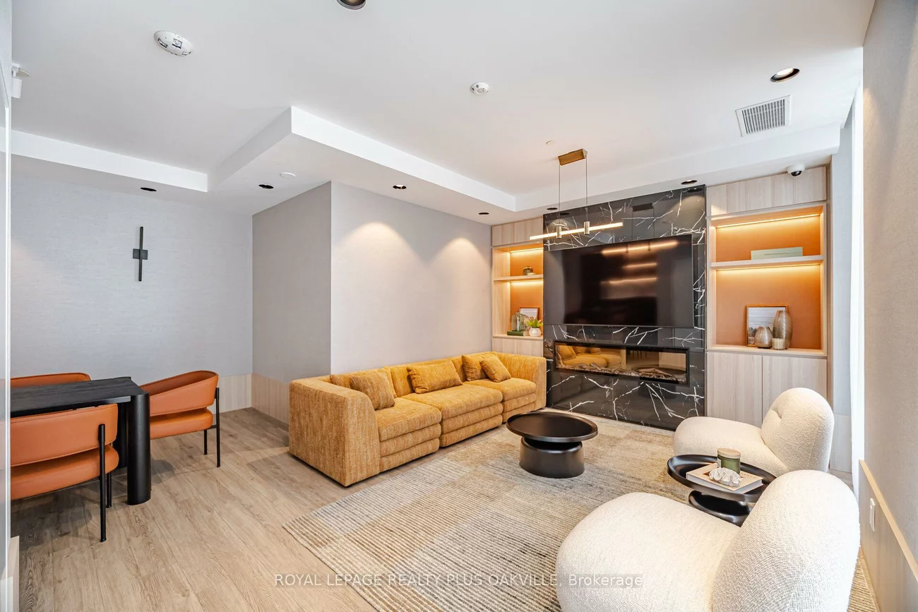 3079, Trafalgar, 1010 - JM Joshua Meadows, Oakville