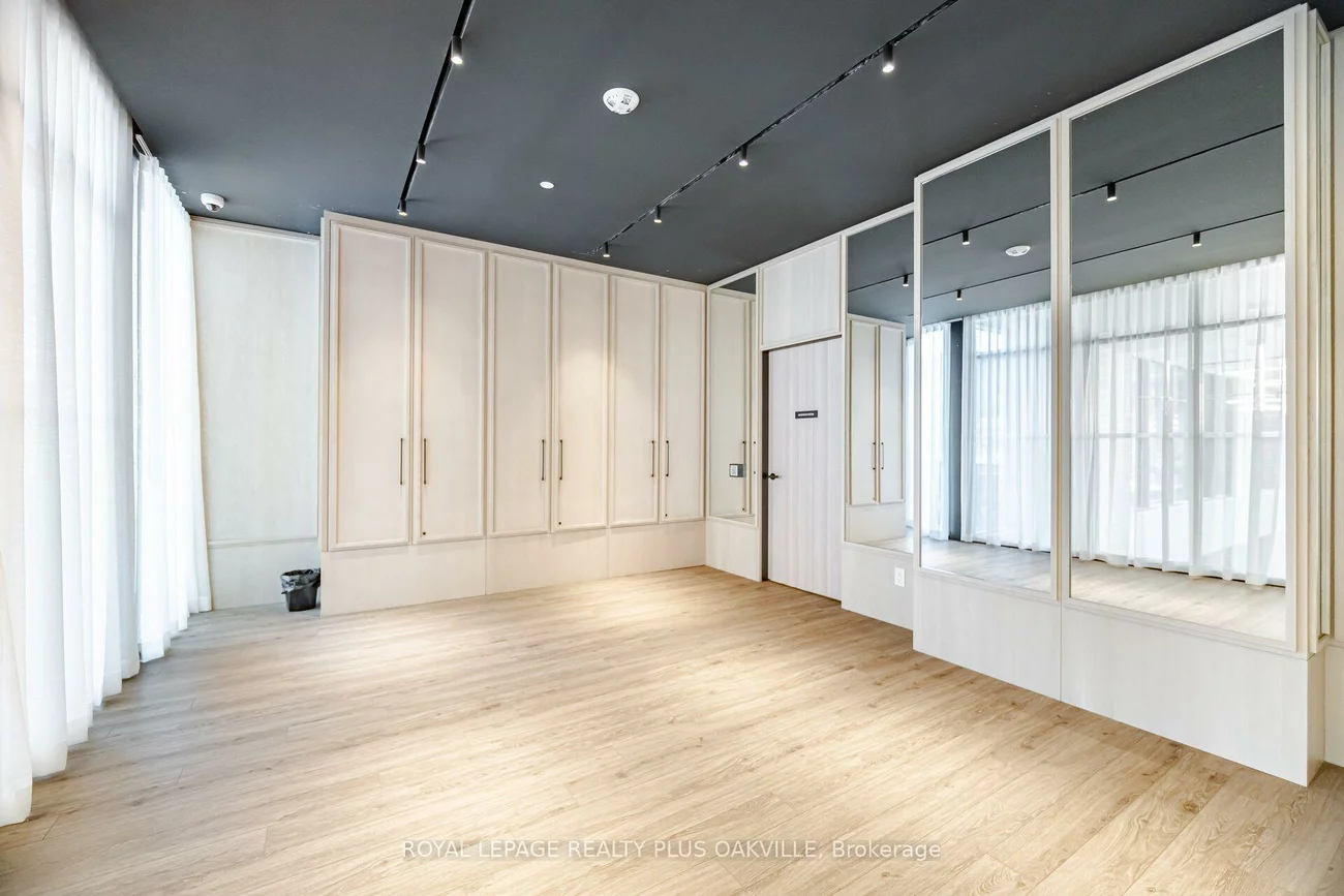 3079, Trafalgar, 1010 - JM Joshua Meadows, Oakville