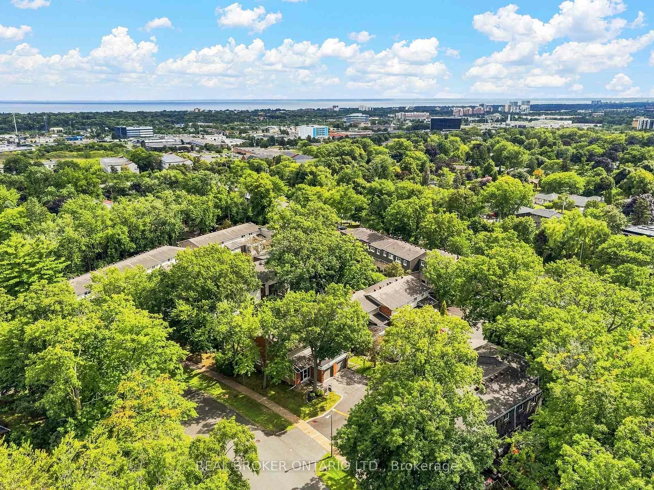1270, Gainsborough, 1005 - FA Falgarwood, Oakville