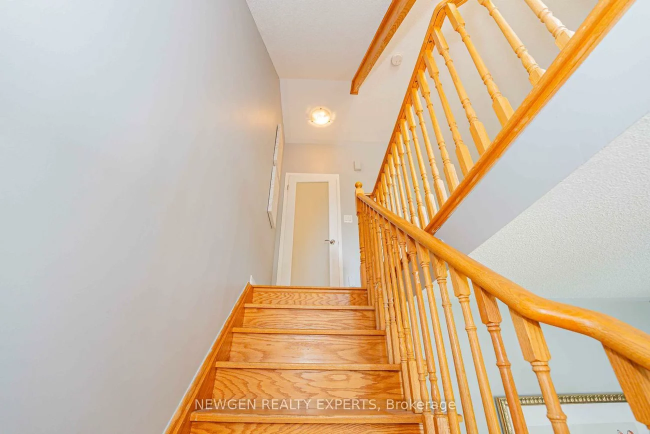 109, Georgian, 1015 - RO River Oaks, Oakville
