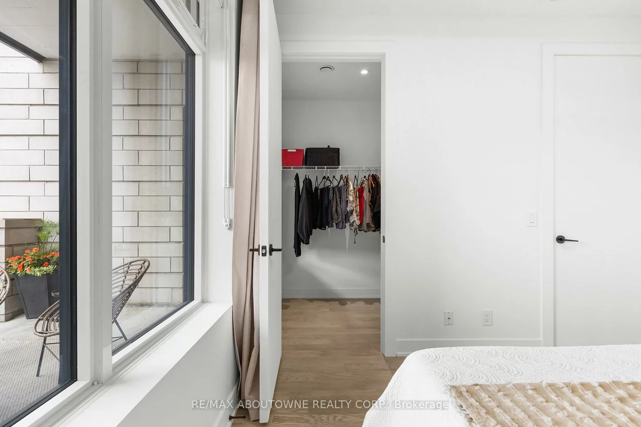 123, Maurice, 1002 - CO Central, Oakville