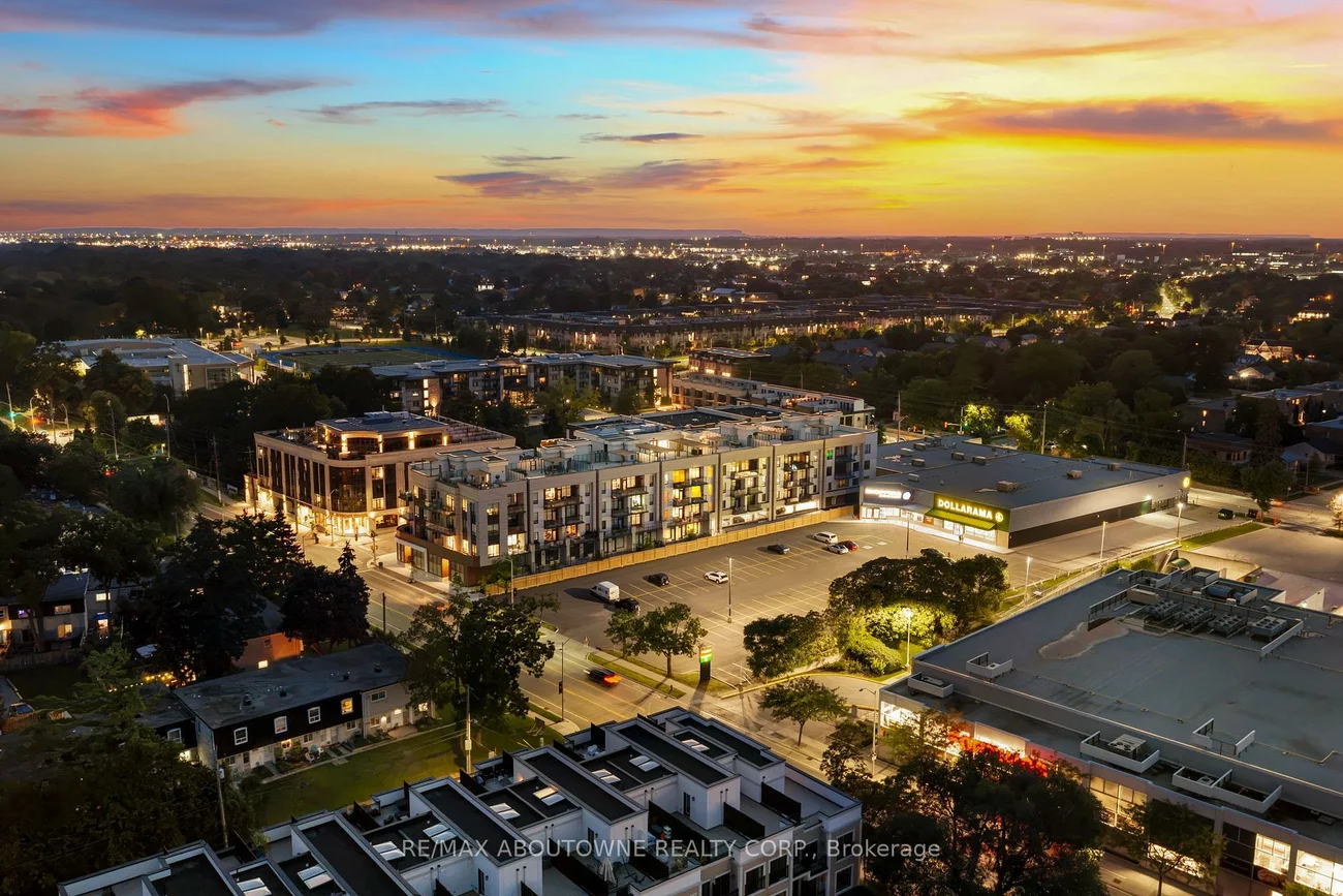 123, Maurice, 1002 - CO Central, Oakville