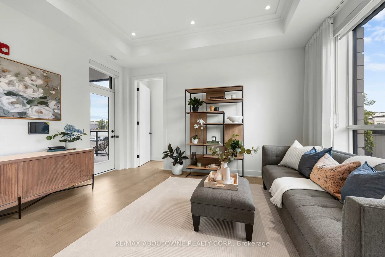 123, Maurice, 1002 - CO Central, Oakville