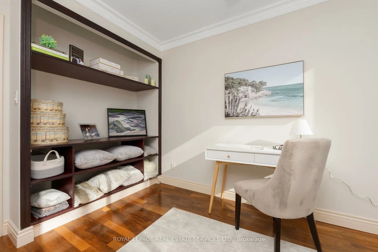 1240, Marlborough, 1003 - CP College Park, Oakville