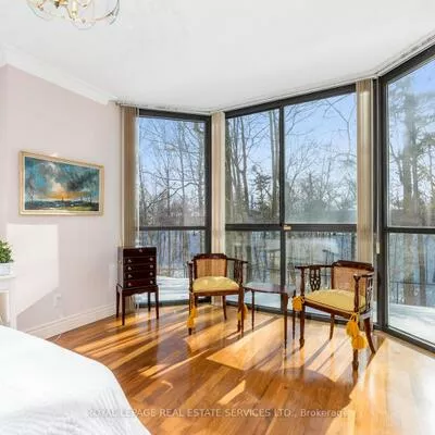 1240, Marlborough, 1003 - CP College Park, Oakville