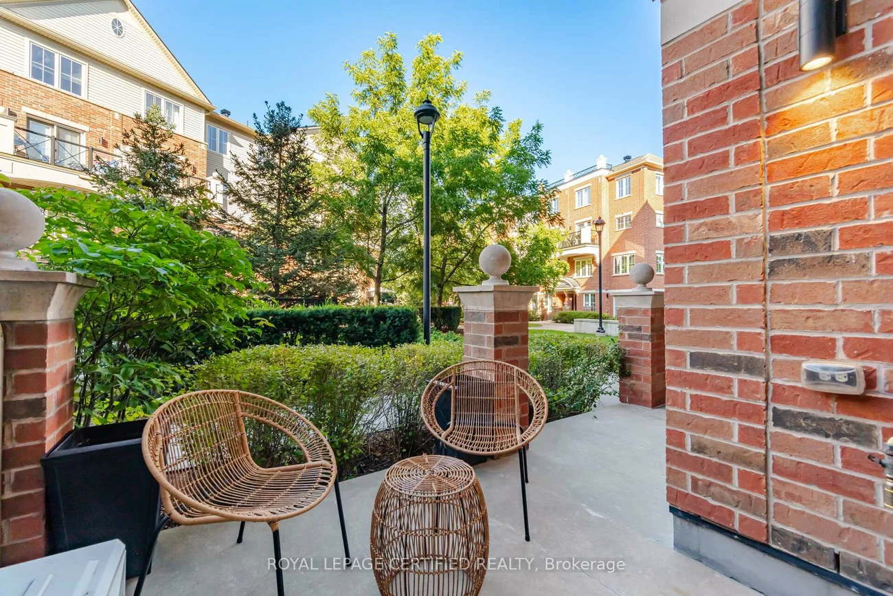 2551, Sixth, 1015 - RO River Oaks, Oakville