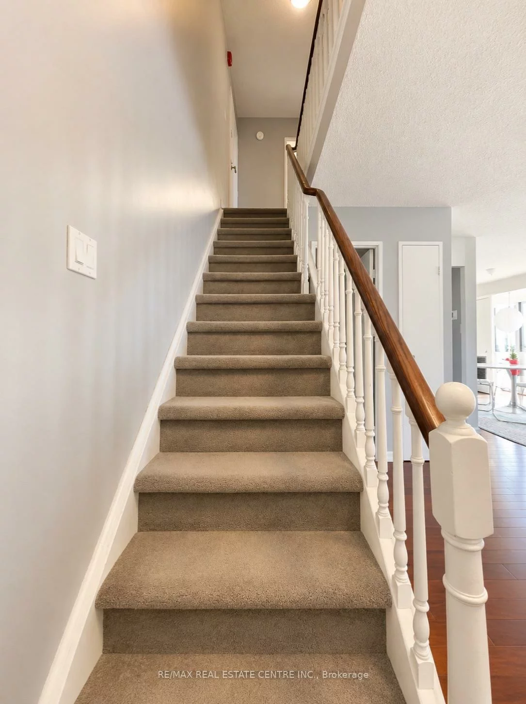1300, Marlborough, 1005 - FA Falgarwood, Oakville