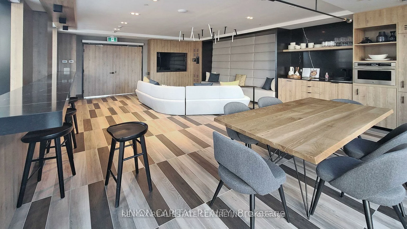 345, Wheat Boom, 1010 - JM Joshua Meadows, Oakville