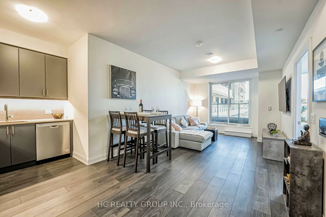 3220, William Coltson Ave, 1010 - JM Joshua Meadows, Oakville