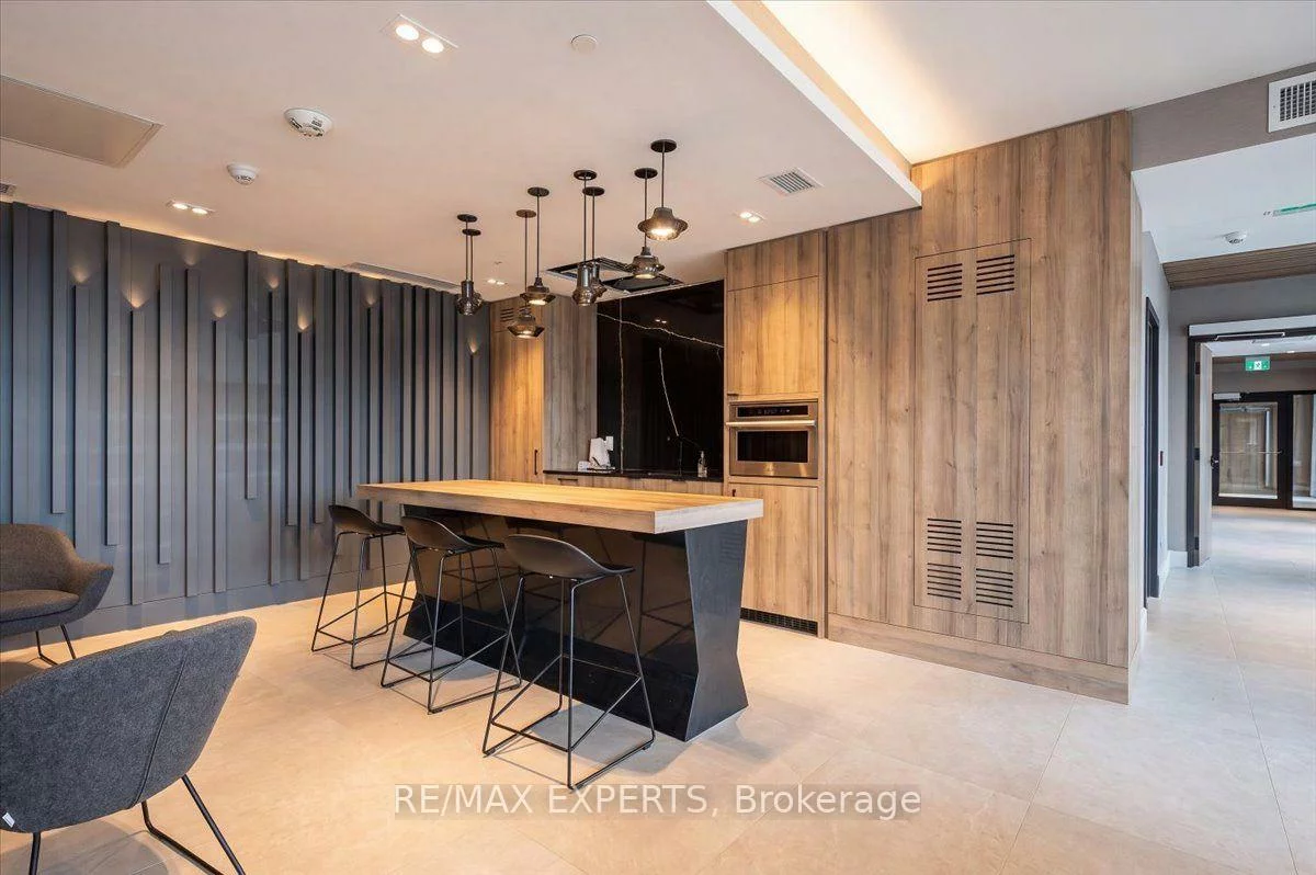 335, Wheat Boom, 1010 - JM Joshua Meadows, Oakville