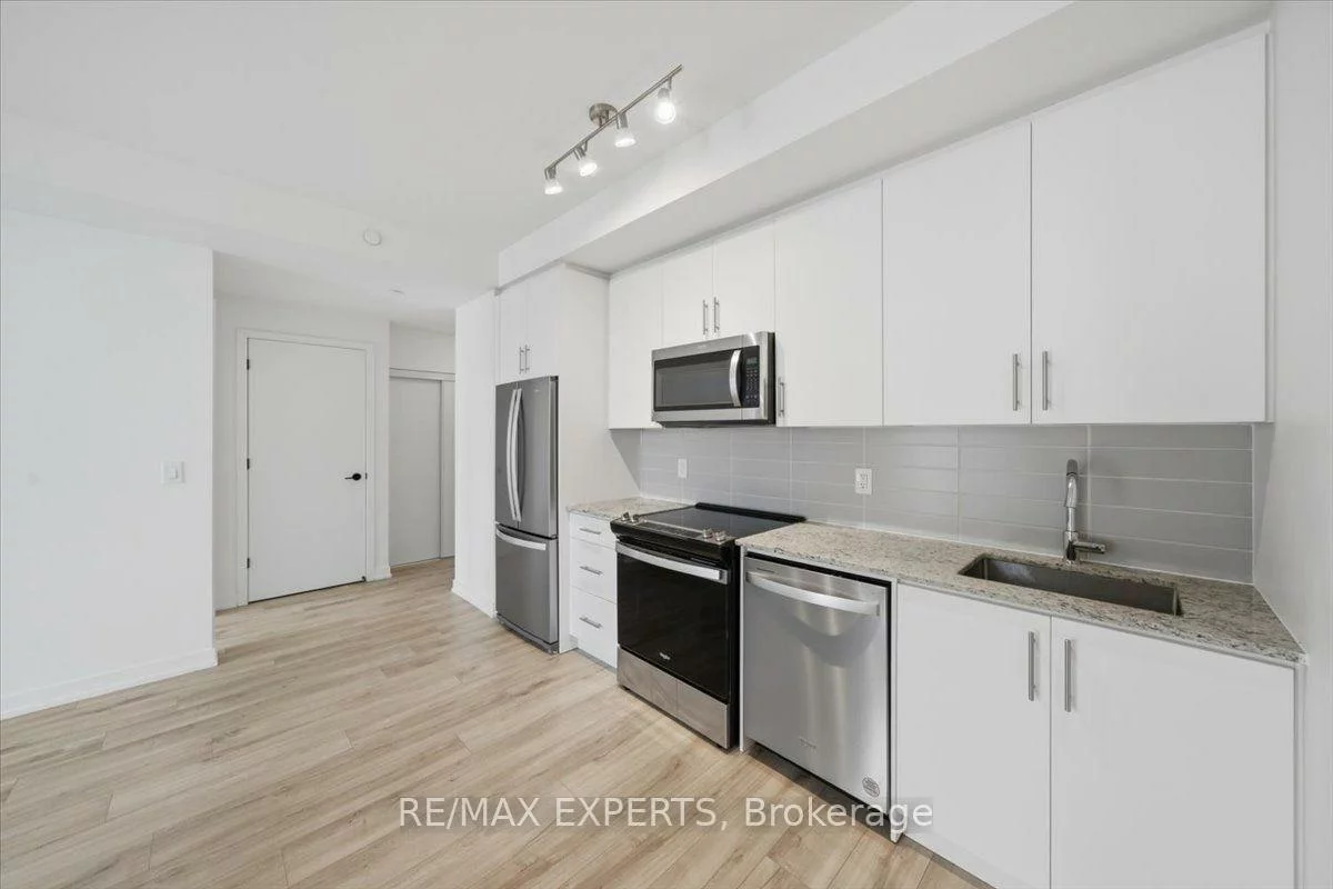 335, Wheat Boom, 1010 - JM Joshua Meadows, Oakville