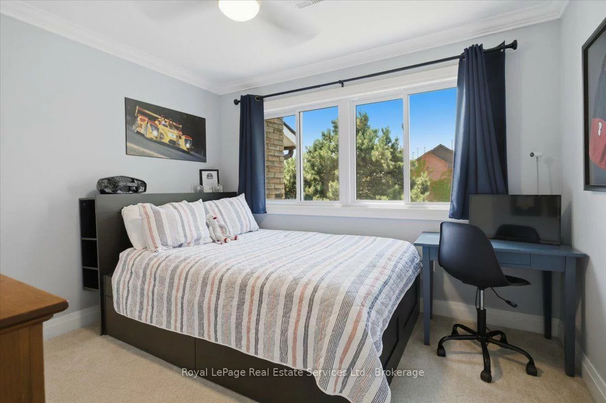 2120, Marine, 1001 - BR Bronte, Oakville