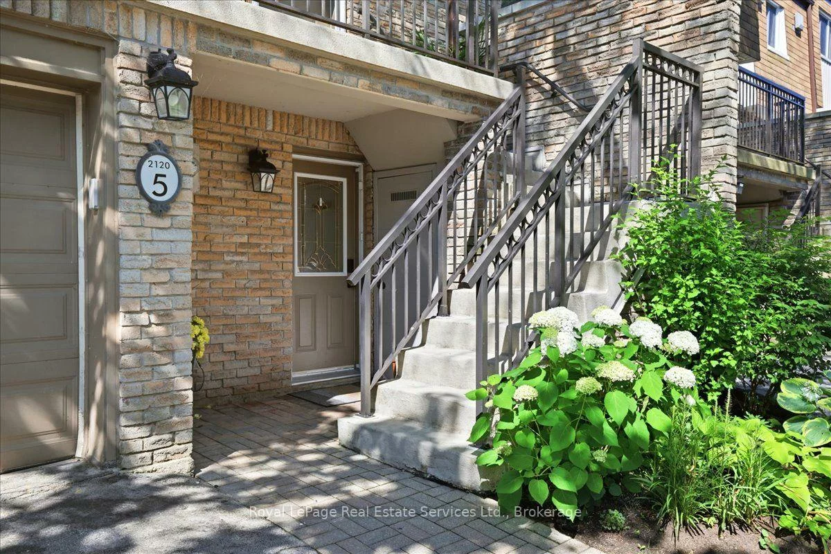 2120, Marine, 1001 - BR Bronte, Oakville