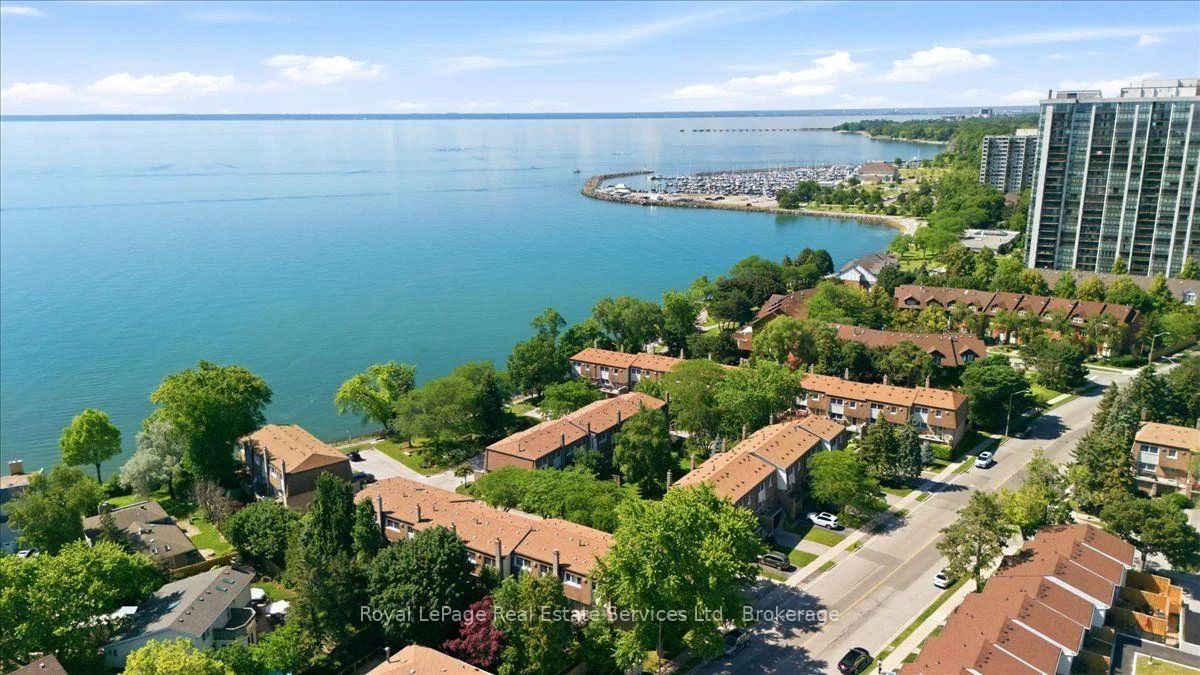 2120, Marine, 1001 - BR Bronte, Oakville
