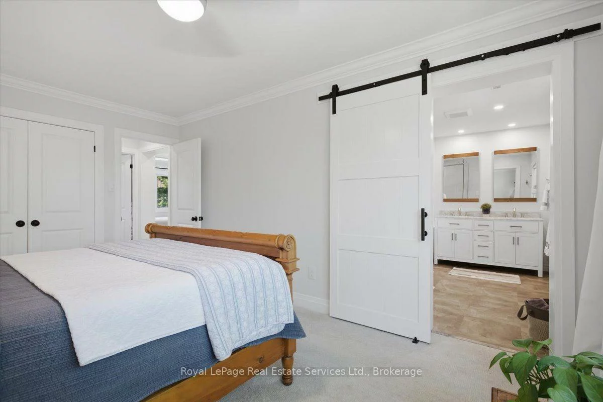 2120, Marine, 1001 - BR Bronte, Oakville