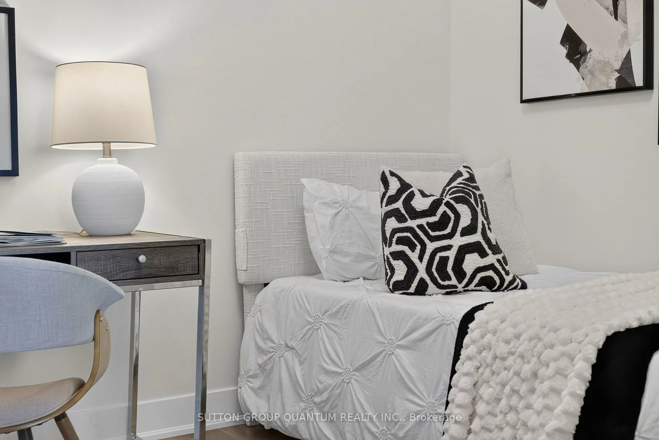 128, Garden, 1002 - CO Central, Oakville
