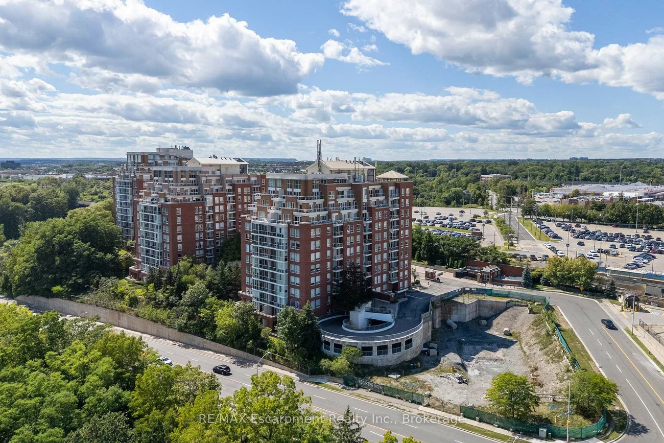 60, Old Mill, 1013 - OO Old Oakville, Oakville