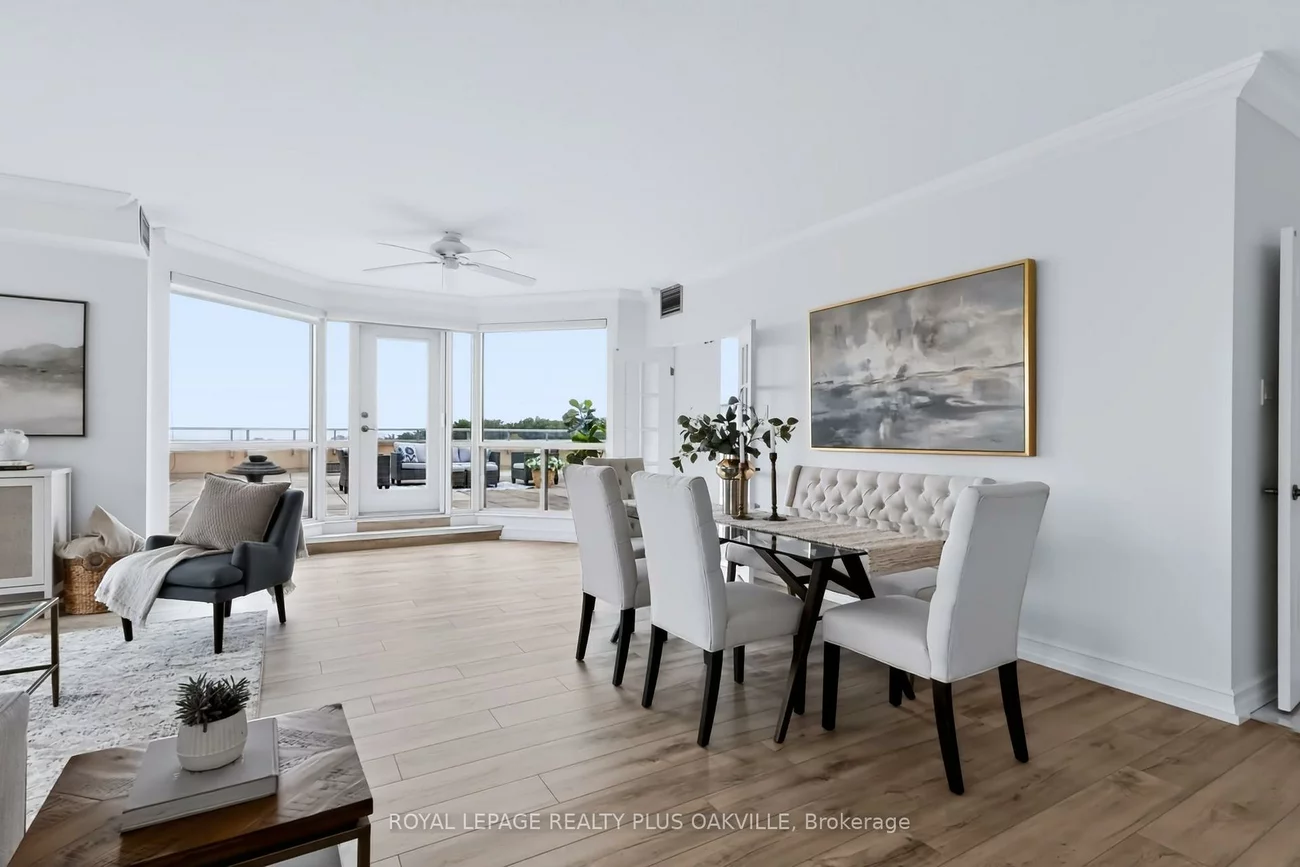 2511, Lakeshore, 1001 - BR Bronte, Oakville