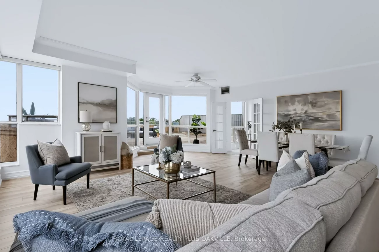 2511, Lakeshore, 1001 - BR Bronte, Oakville