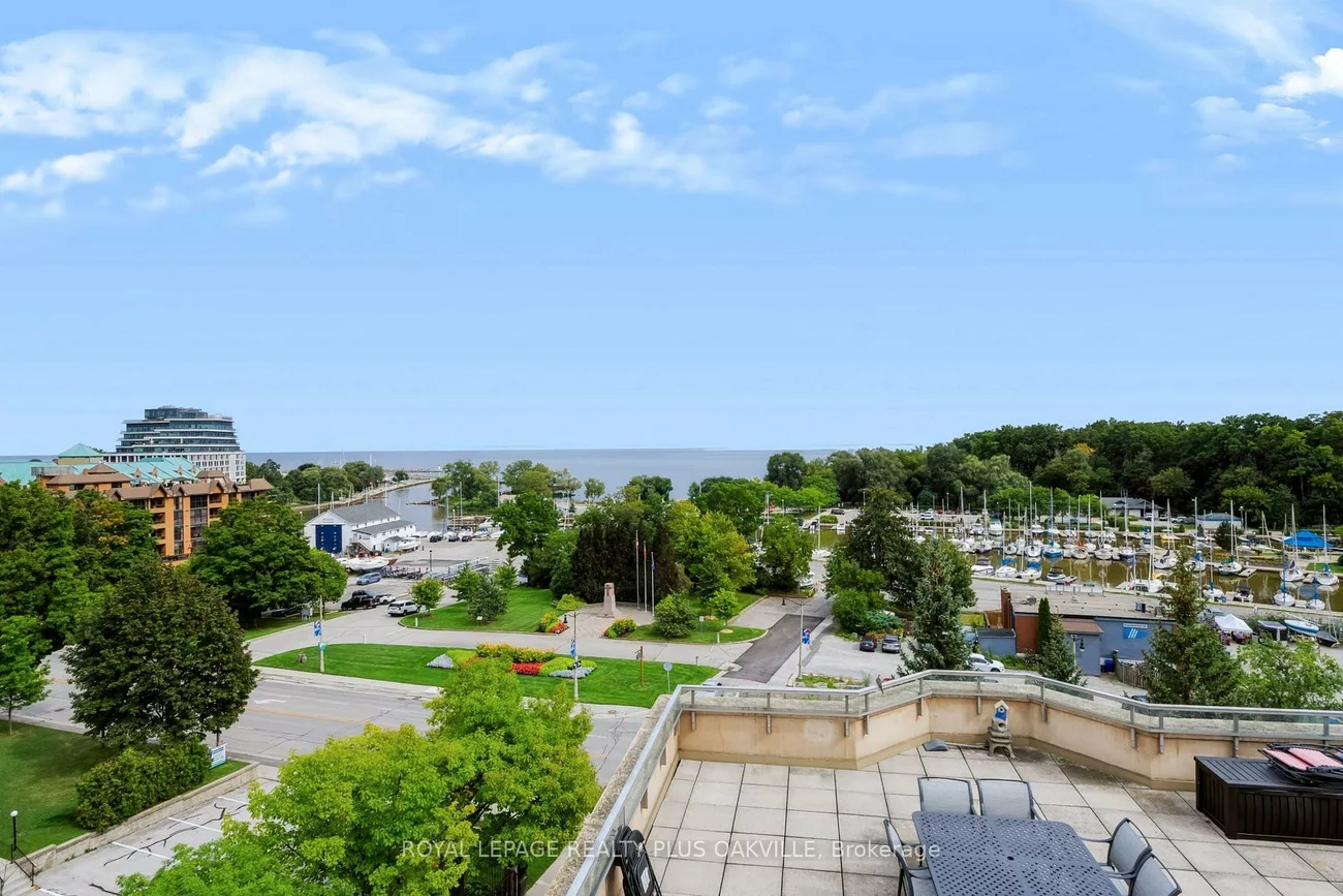 2511, Lakeshore, 1001 - BR Bronte, Oakville