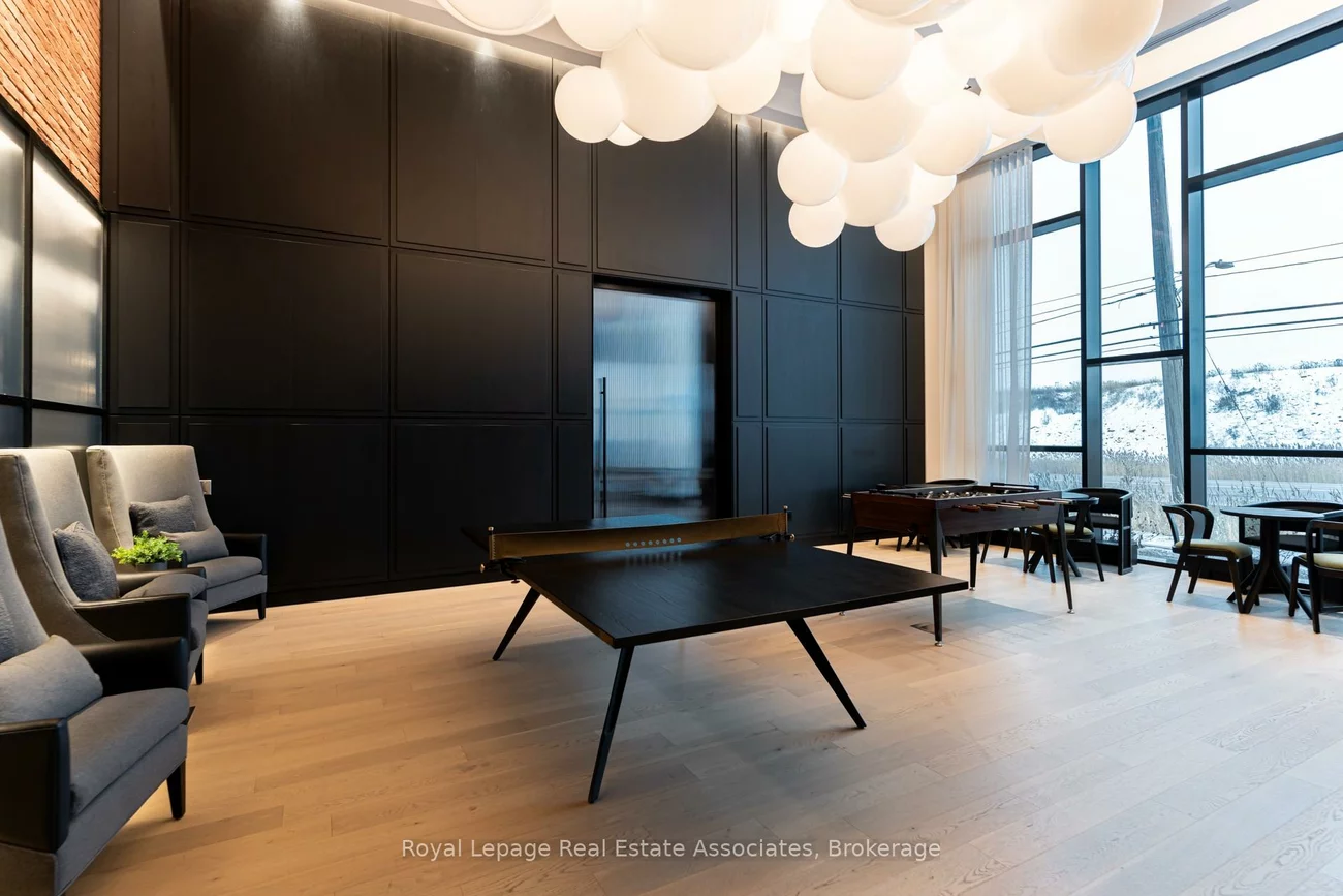 3200, William Coltson, 1010 - JM Joshua Meadows, Oakville