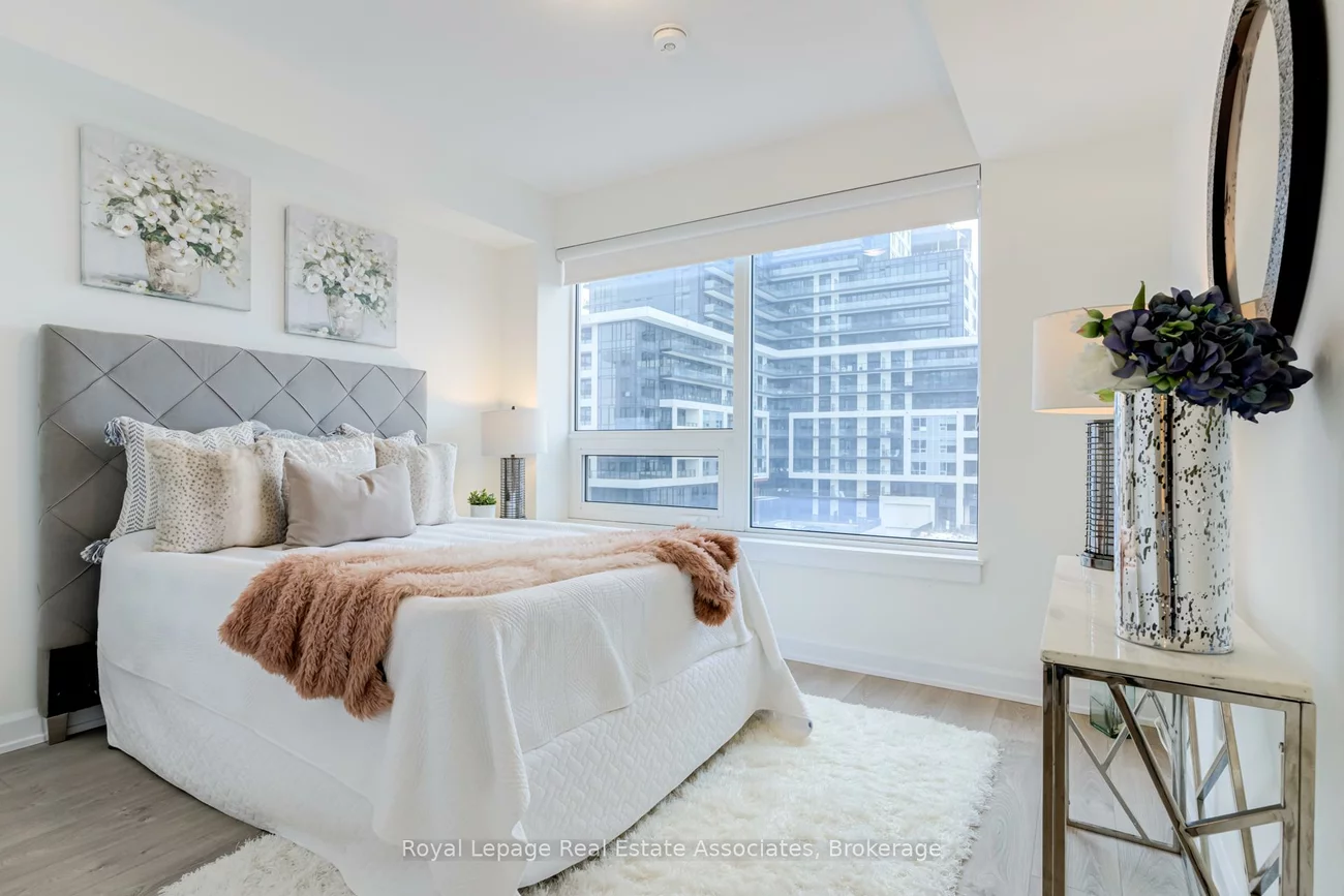 3200, William Coltson, 1010 - JM Joshua Meadows, Oakville