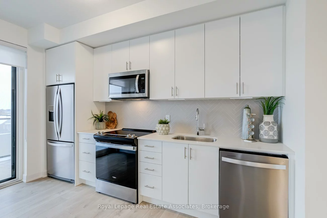 3200, William Coltson, 1010 - JM Joshua Meadows, Oakville