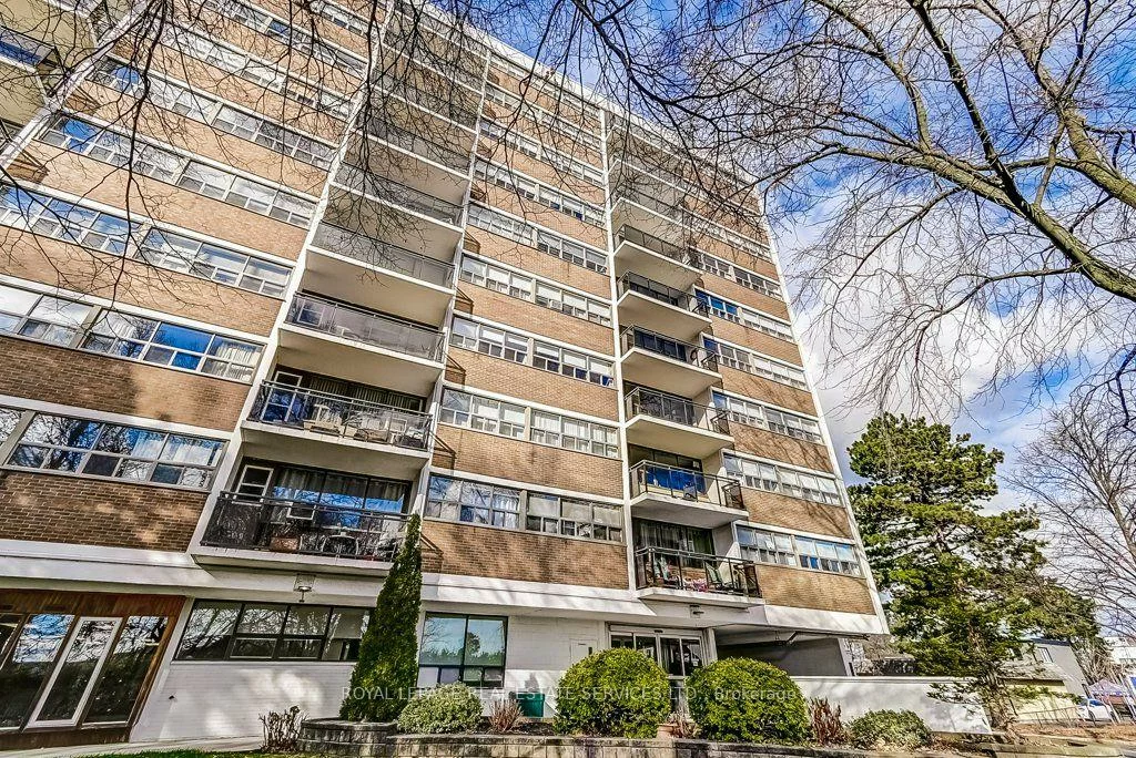 212, Kerr, 1002 - CO Central, Oakville