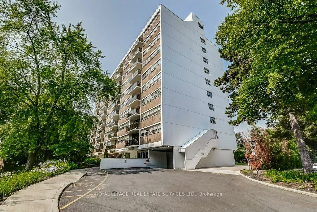 212, Kerr, 1002 - CO Central, Oakville