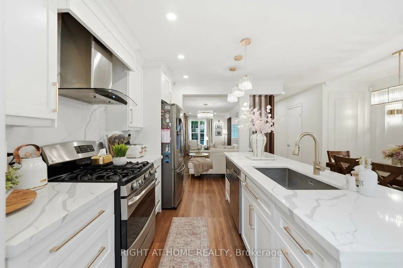 2272, Mowat, 1015 - RO River Oaks, Oakville