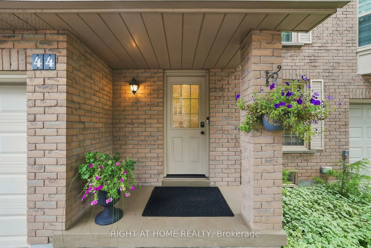 2272, Mowat, 1015 - RO River Oaks, Oakville