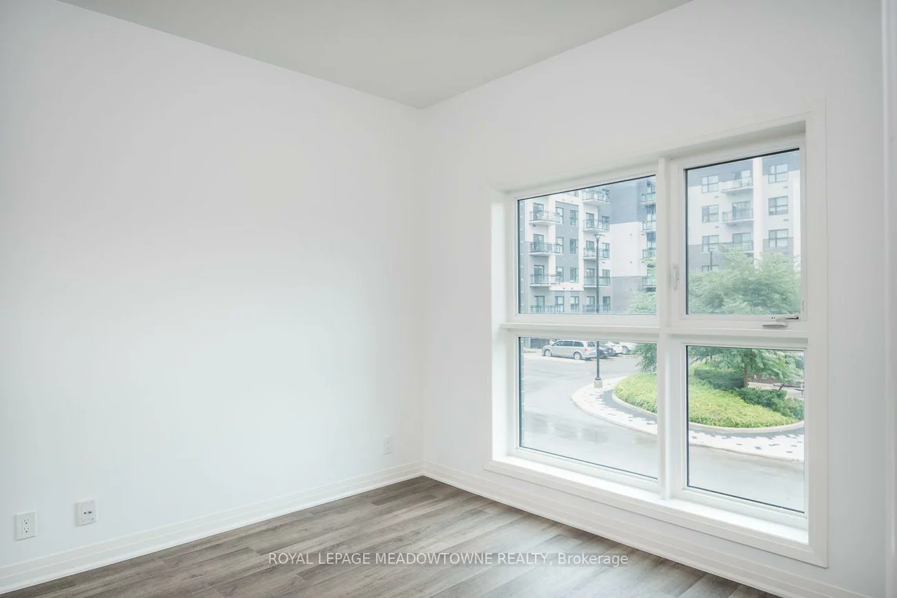 102, Grovewood, 1008 - GO Glenorchy, Oakville