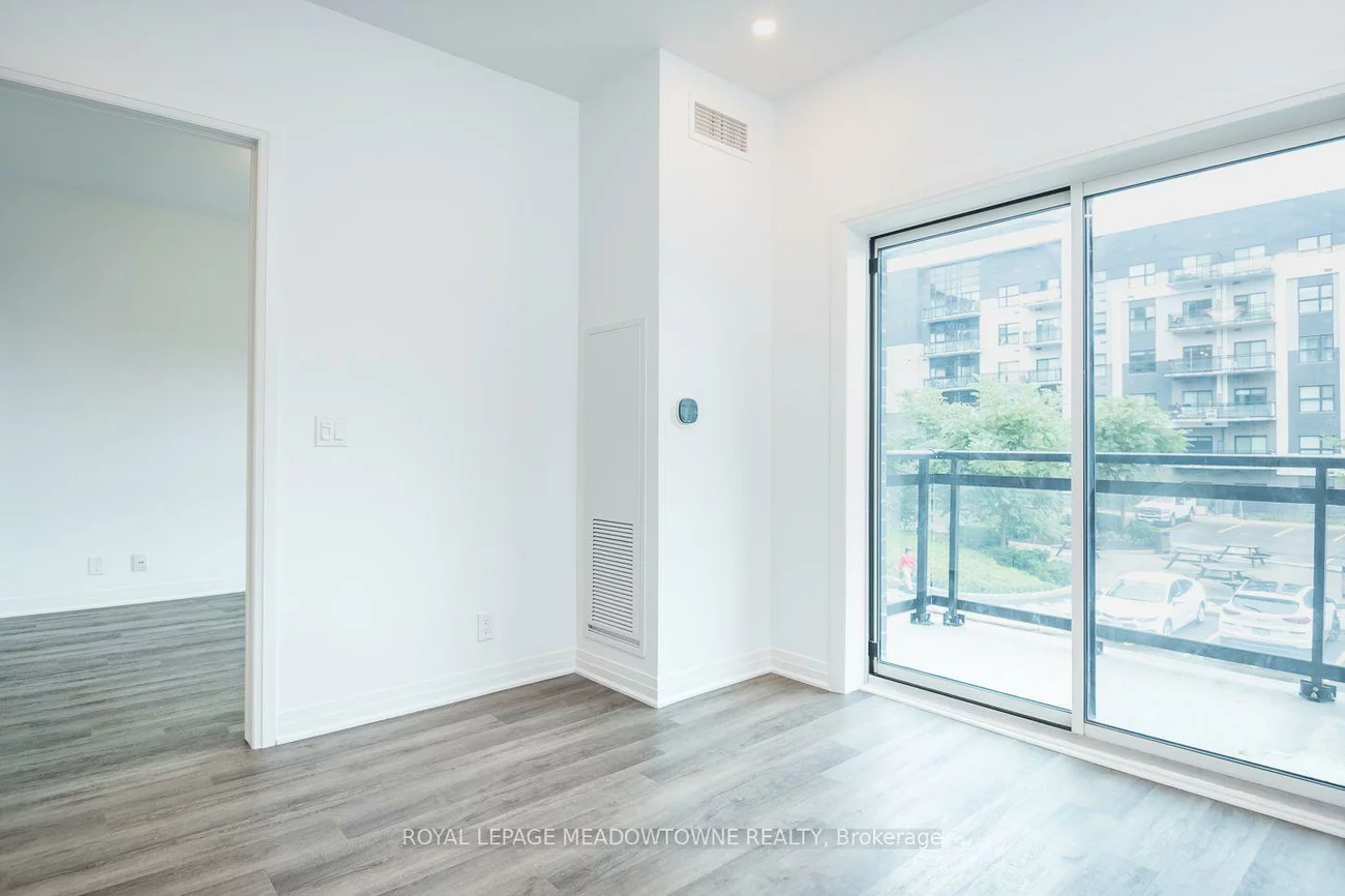 102, Grovewood, 1008 - GO Glenorchy, Oakville