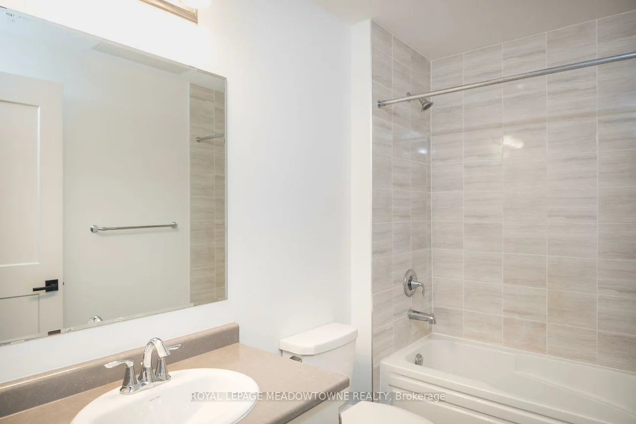 102, Grovewood, 1008 - GO Glenorchy, Oakville