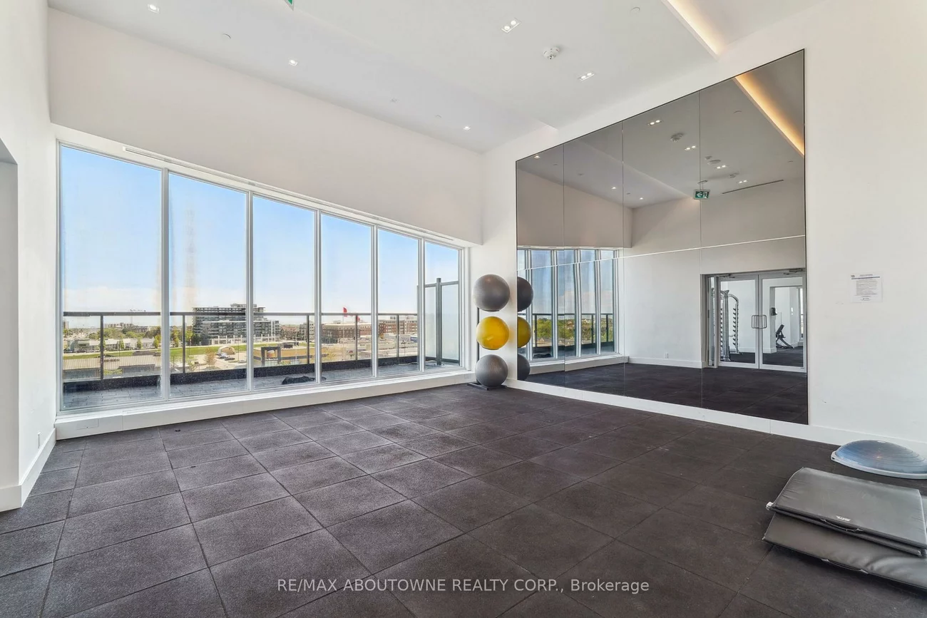 297, Oak Walk, 1015 - RO River Oaks, Oakville