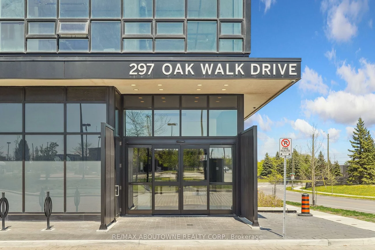 297, Oak Walk, 1015 - RO River Oaks, Oakville