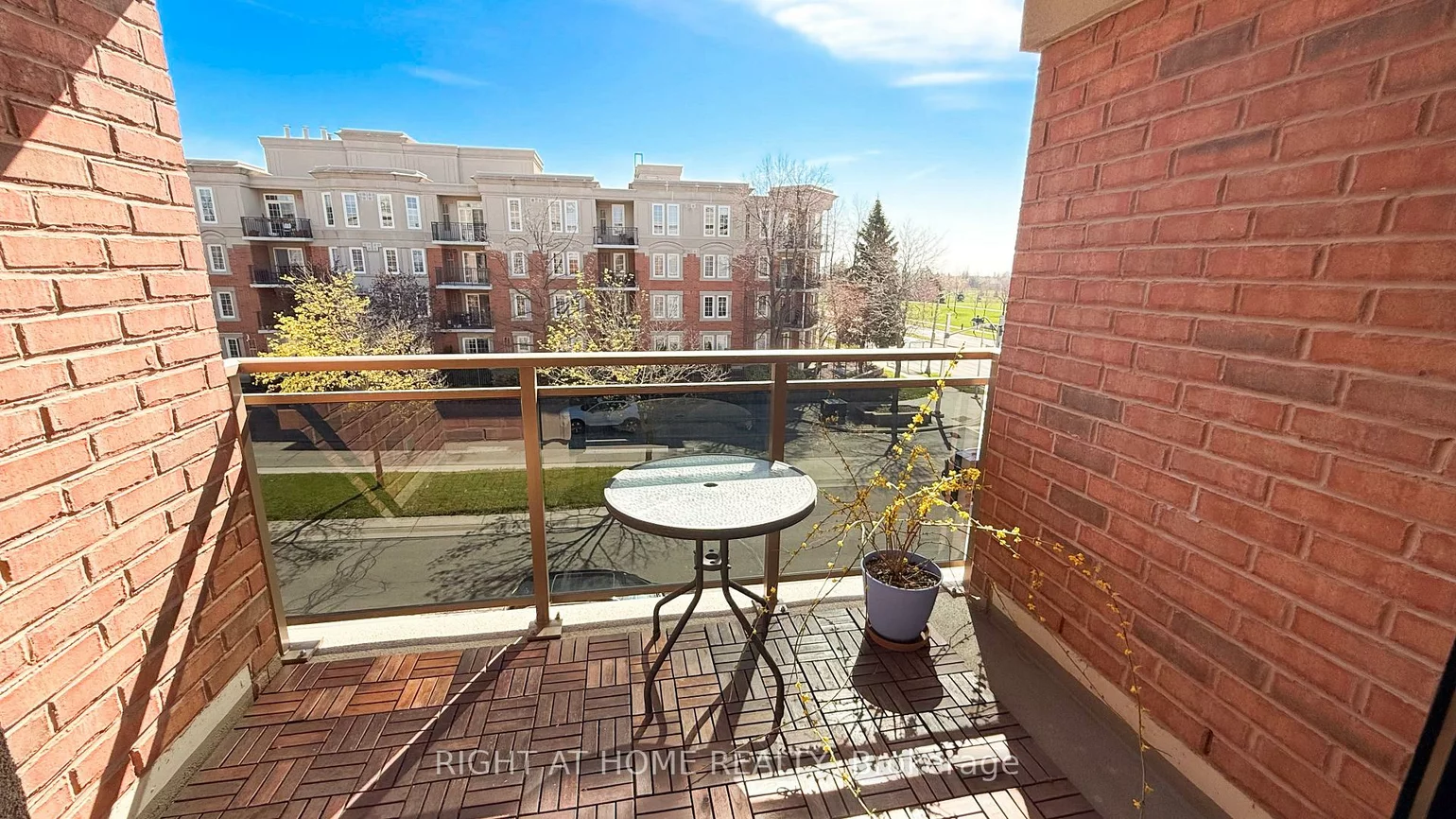 2300, Parkhaven, 1015 - RO River Oaks, Oakville