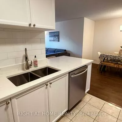 2300, Parkhaven, 1015 - RO River Oaks, Oakville