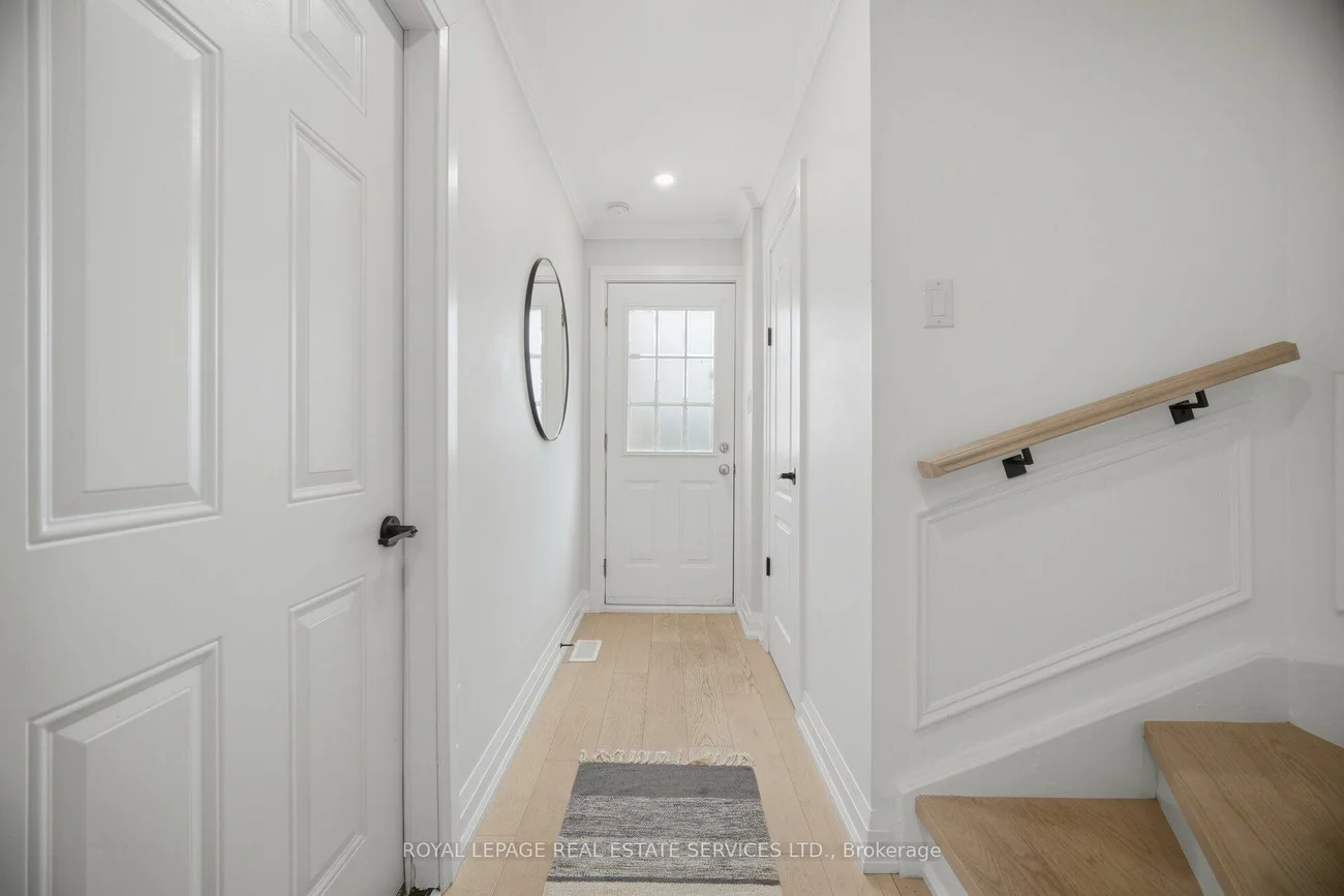 2411, Sovereign, 1001 - BR Bronte, Oakville