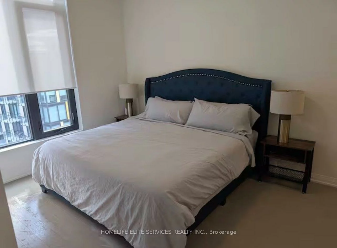 1415, Dundas, 1010 - JM Joshua Meadows, Oakville