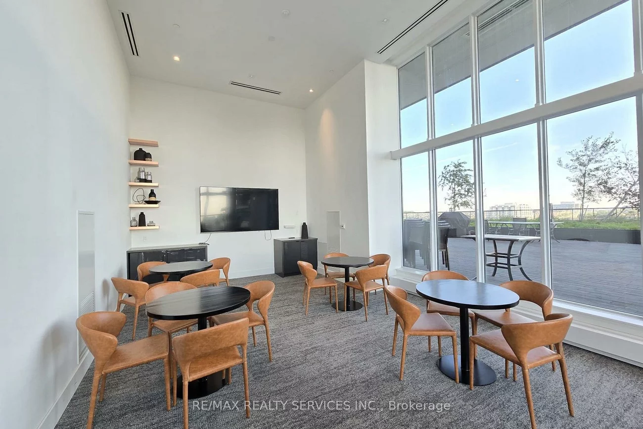 2489, Taunton, 1015 - RO River Oaks, Oakville