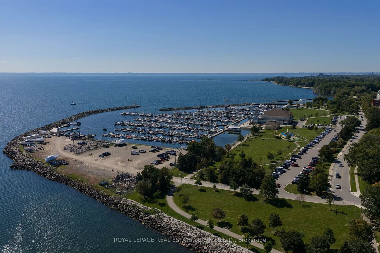 2236, Marine, 1001 - BR Bronte, Oakville
